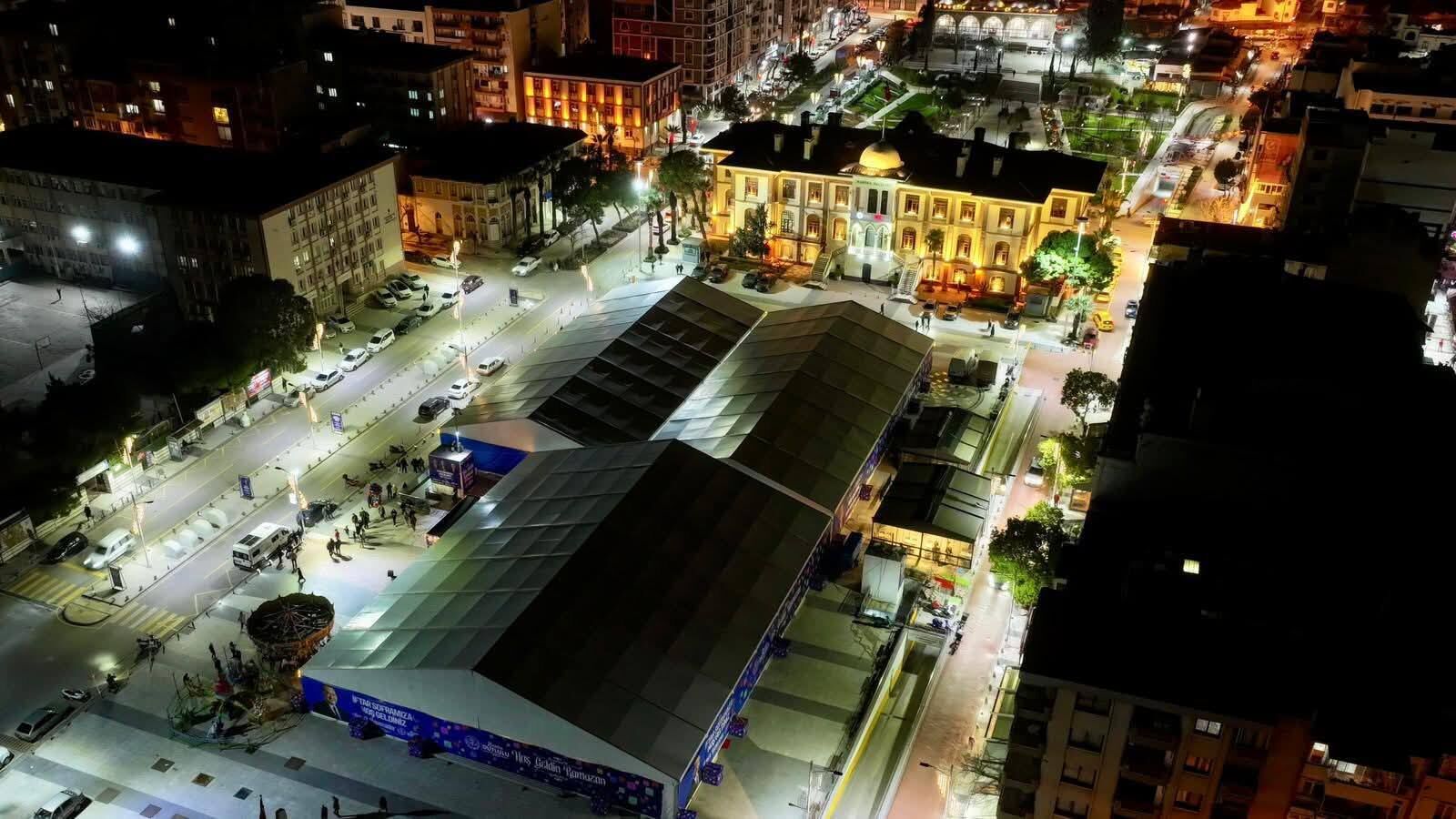 Başkan Besim Dutlulu Binlerce Manisalıyla İftar Sofrasında Buluştu (3)