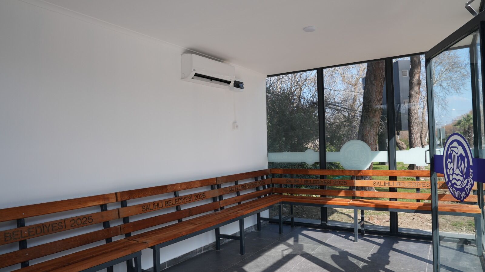 Salihli’de Kapalı Durak Hizmete Açıldı (4)