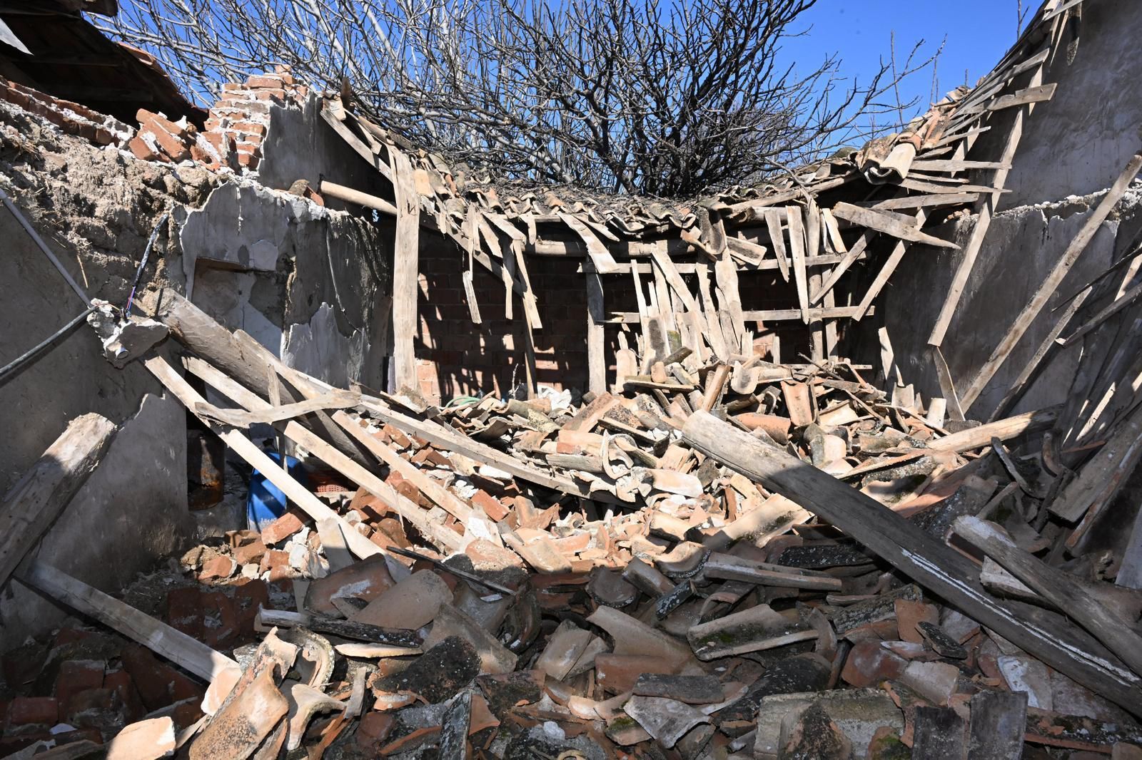 Manisa Büyükşehir’den Mağdur Aileye Yeni Yaşam Alanı (8)