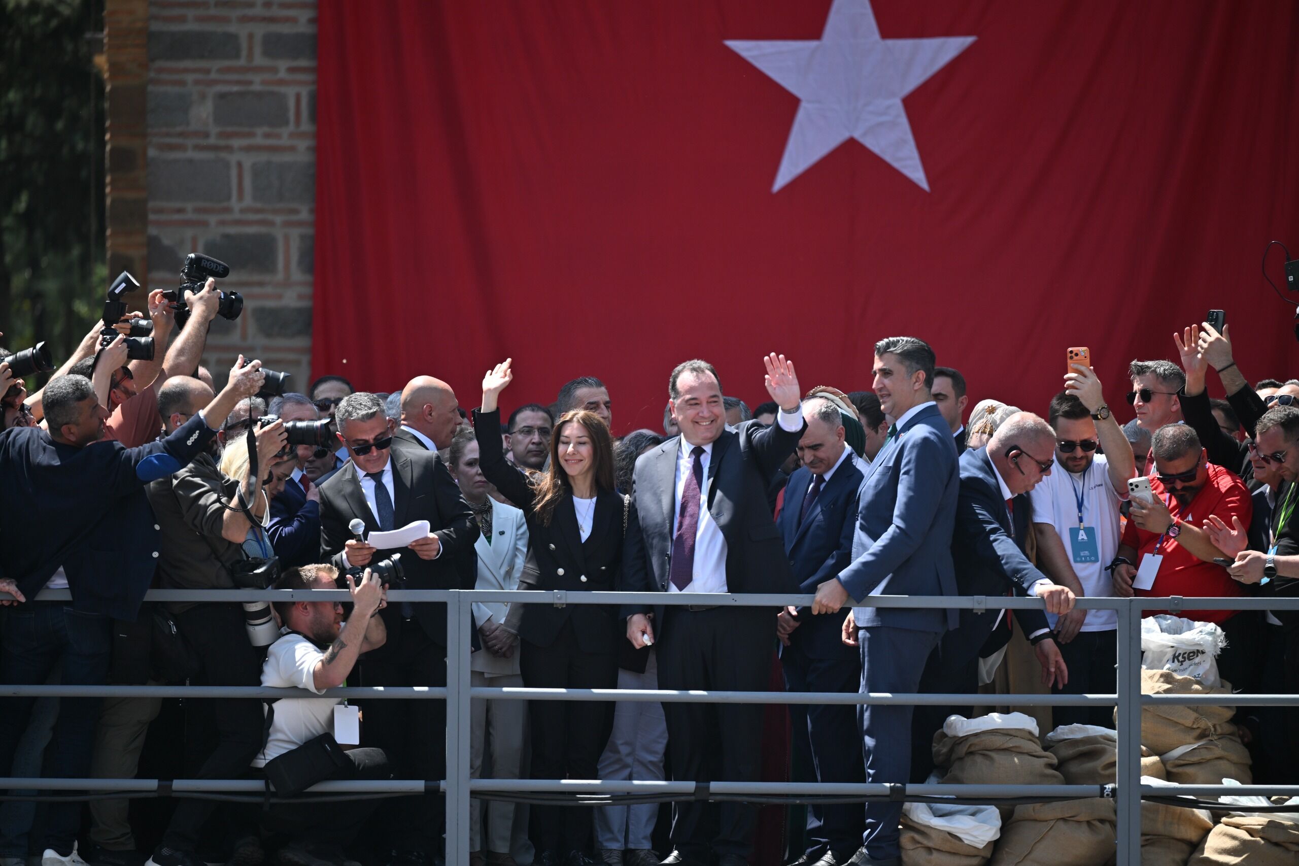 Whatsapp Image 2026 04 27 At 16.41.48 (2)