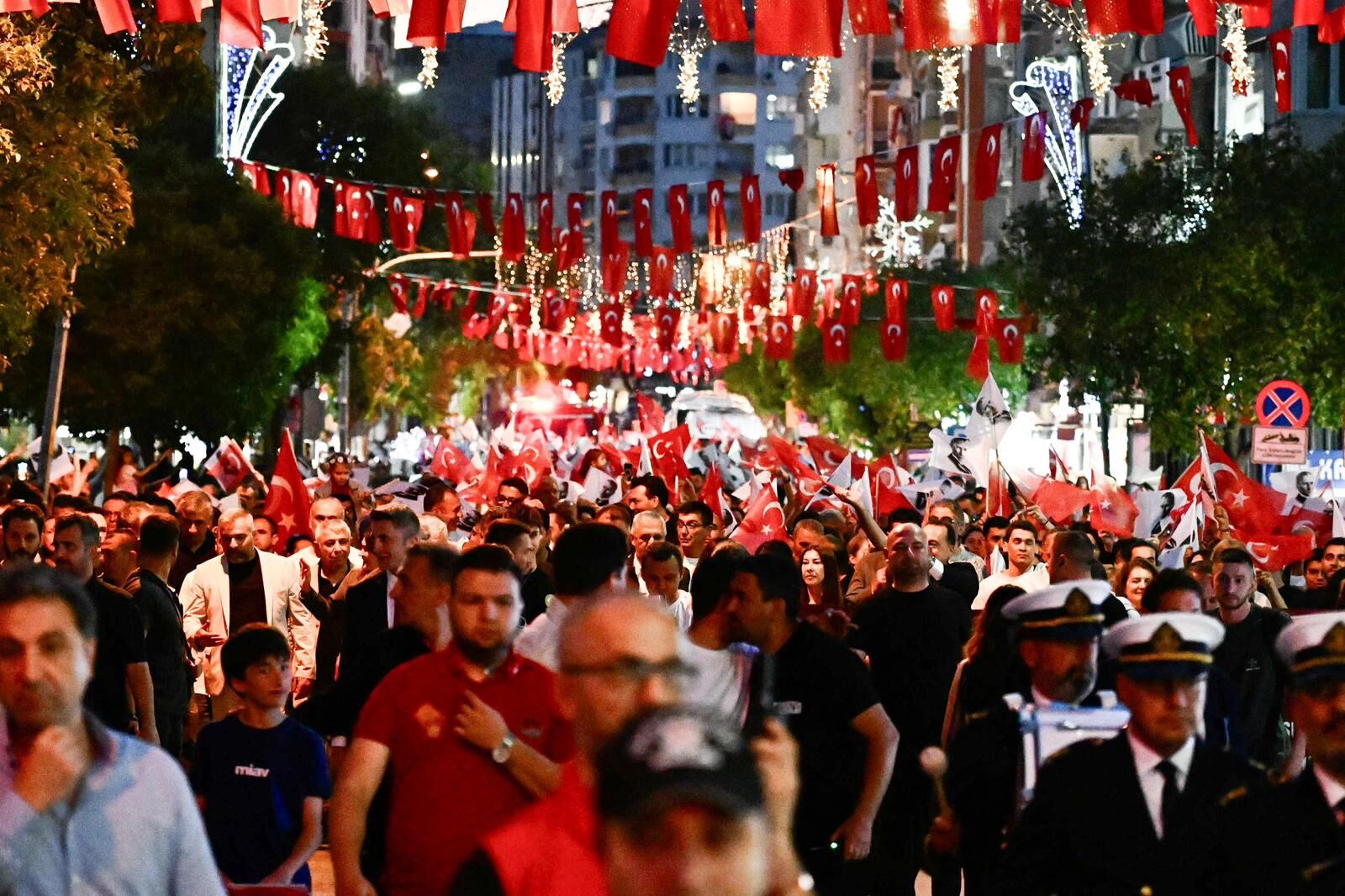 Manisa’da 19 Mayıs Coşkusu Zirveye Ulaştı (2)