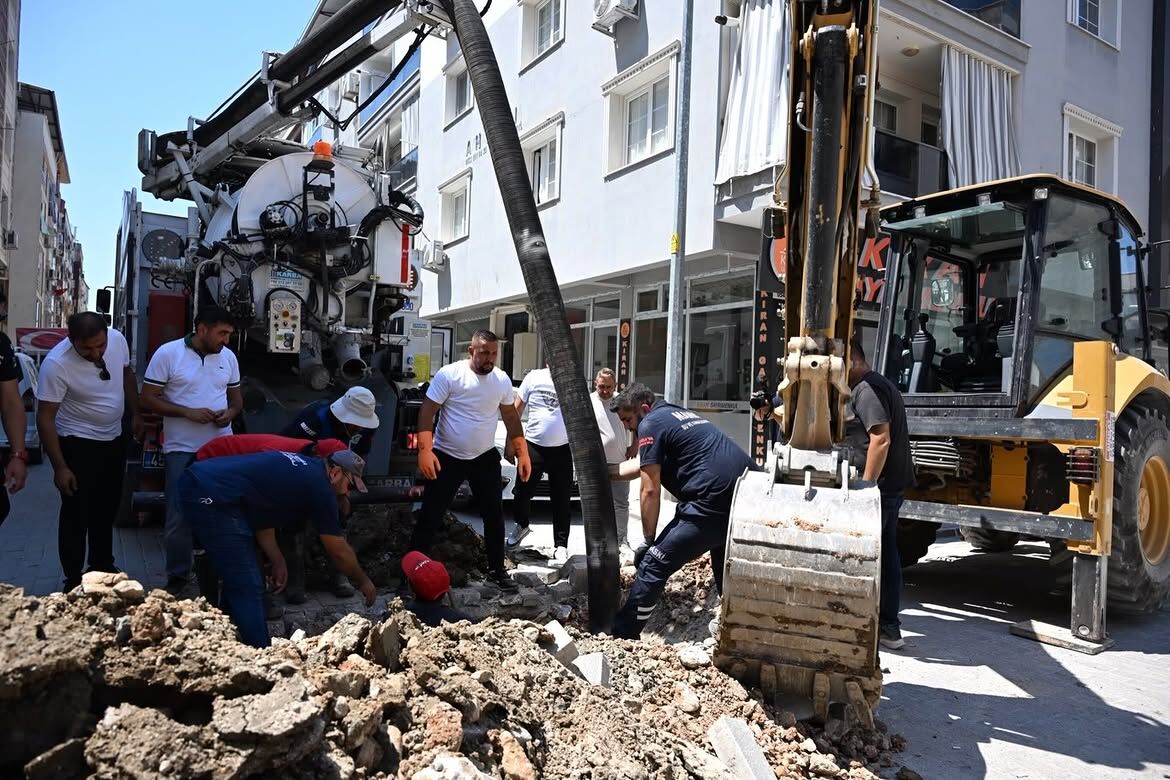 Kamuoyuna Duyurumuradiye Mahallemizdeki Basınç Sorunu Hakkındayunusemre Ilçemize Bağlı Muradiye