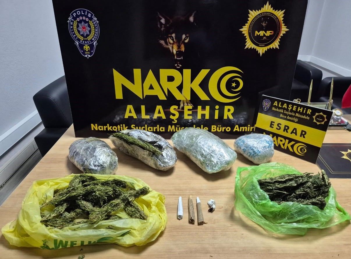Manisa'da 1 kilo esrarla yakalanan şüpheli tutuklandı