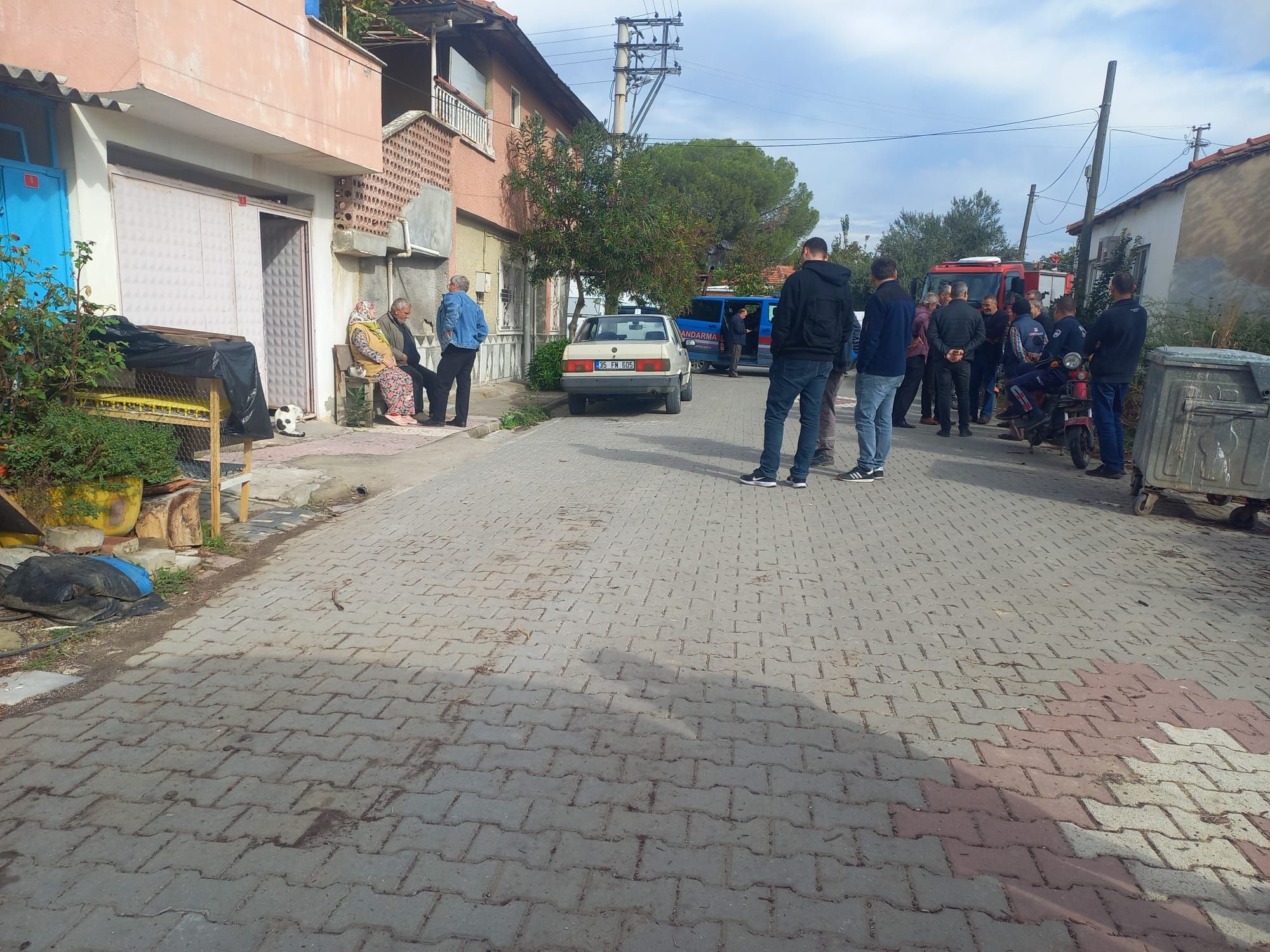 Manisa'da yalnız yaşayan bir kişi evinde ölü bulundu